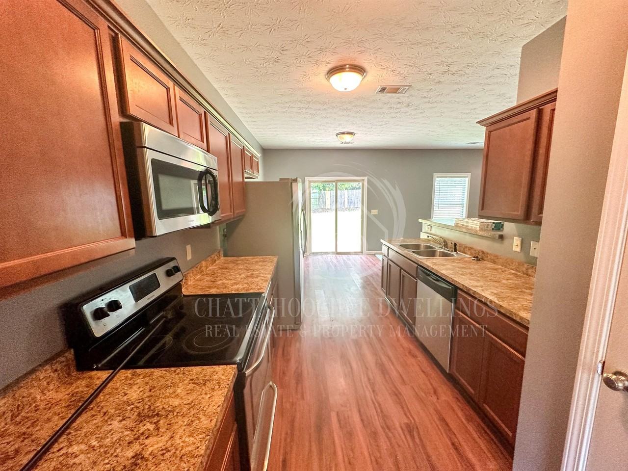 641 Upland Court - Photo 3 of 11