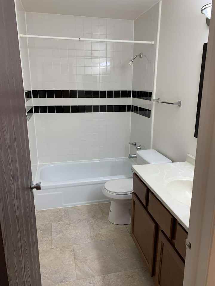 Golden Real Estate - Photo 3 of 24