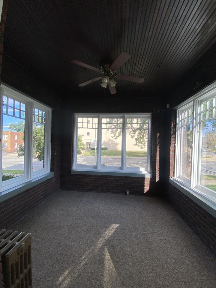 619 South 5th Street - Photo 2 of 9