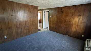 featured image of 2136 W Irving St