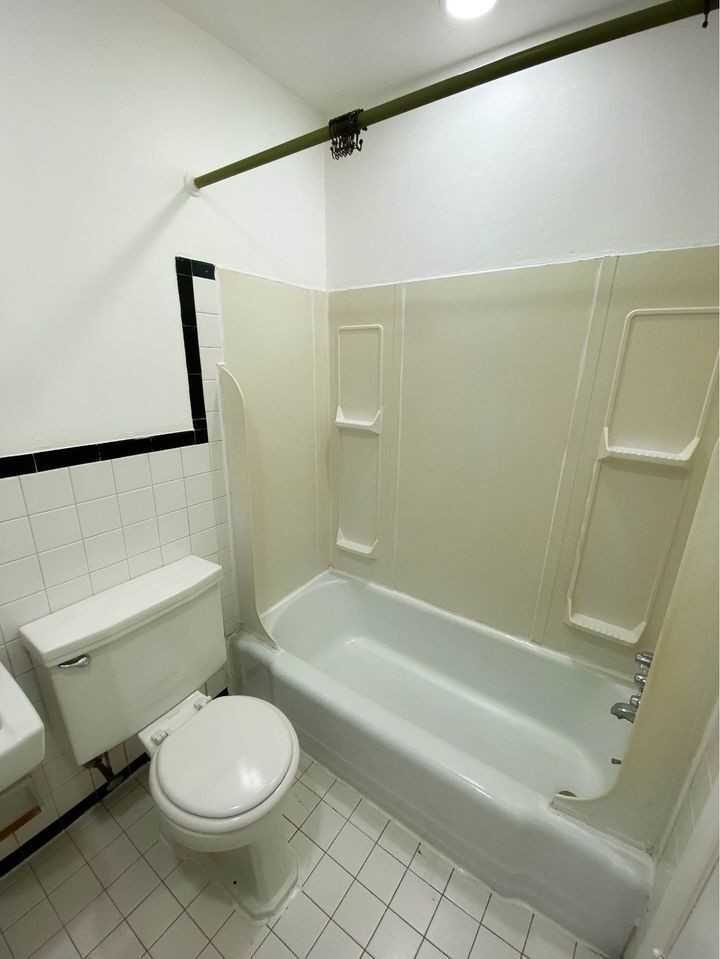 322 South 11th Street - Photo 2 of 7