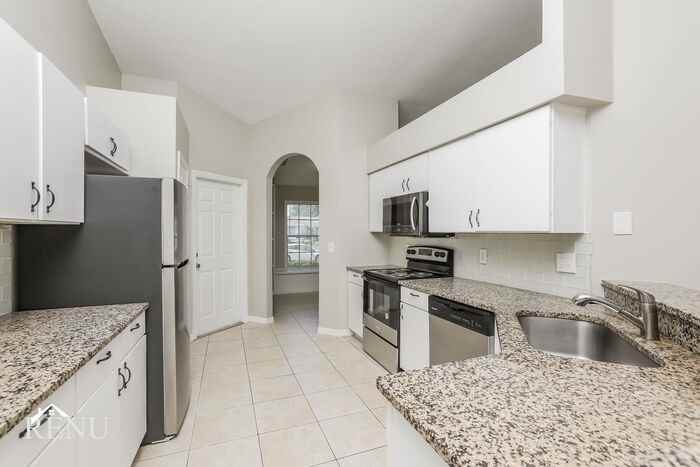 14428 Peppermill Trl - Photo 3 of 17