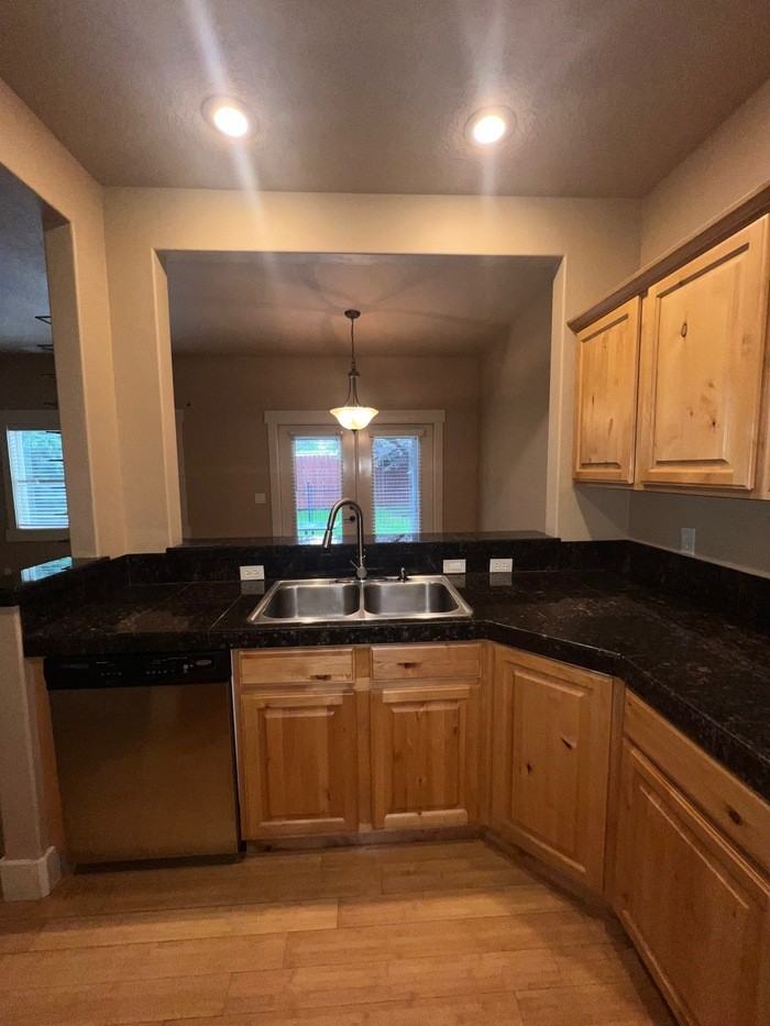 5223 W Morris Hill Rd - Photo 2 of 36