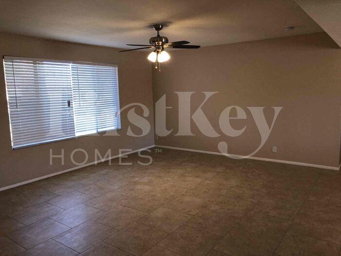 4025 W Cholla St - Photo 3 of 14