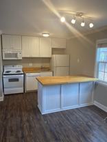 1433 Fernwood Glendale Rd #B - Photo 1 of 1