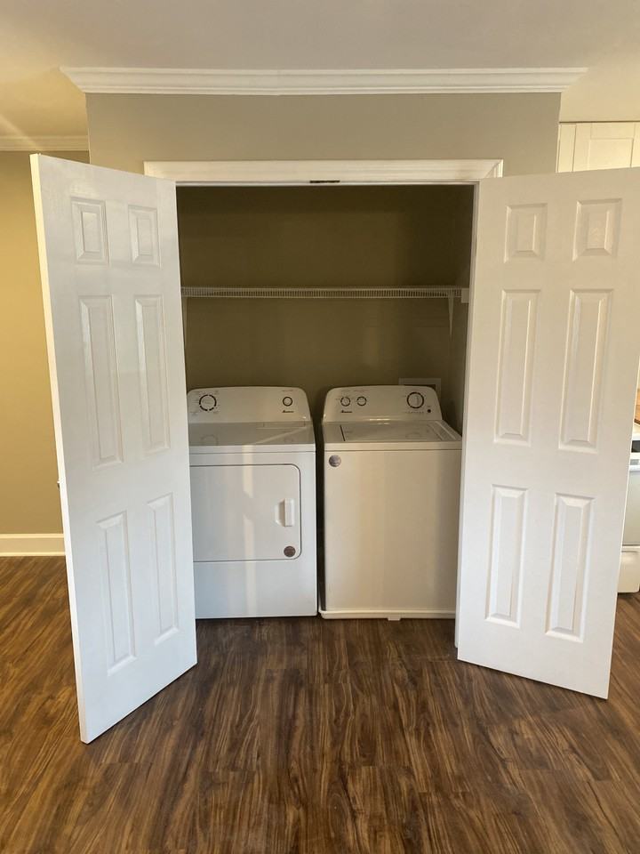 1433 Fernwood Glendale Rd #B - Photo 6 of 20