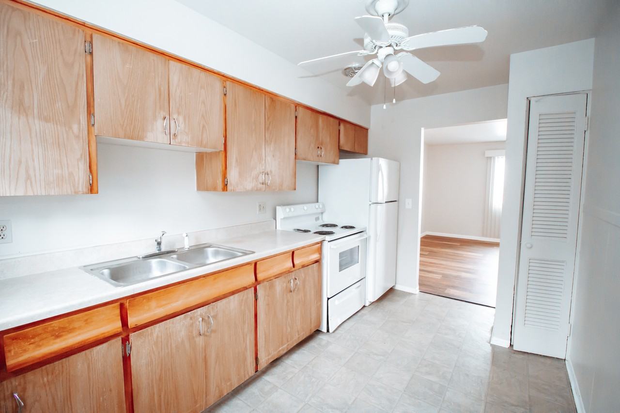 4825 Hill Ave #30 - Photo 6 of 15