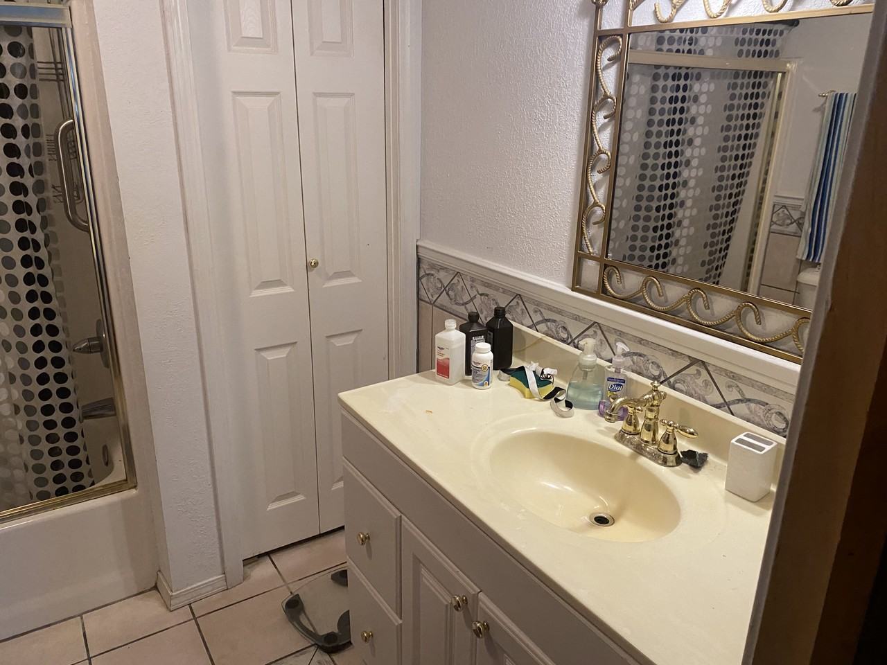 703 H St Nw #NA - Photo 2 of 26