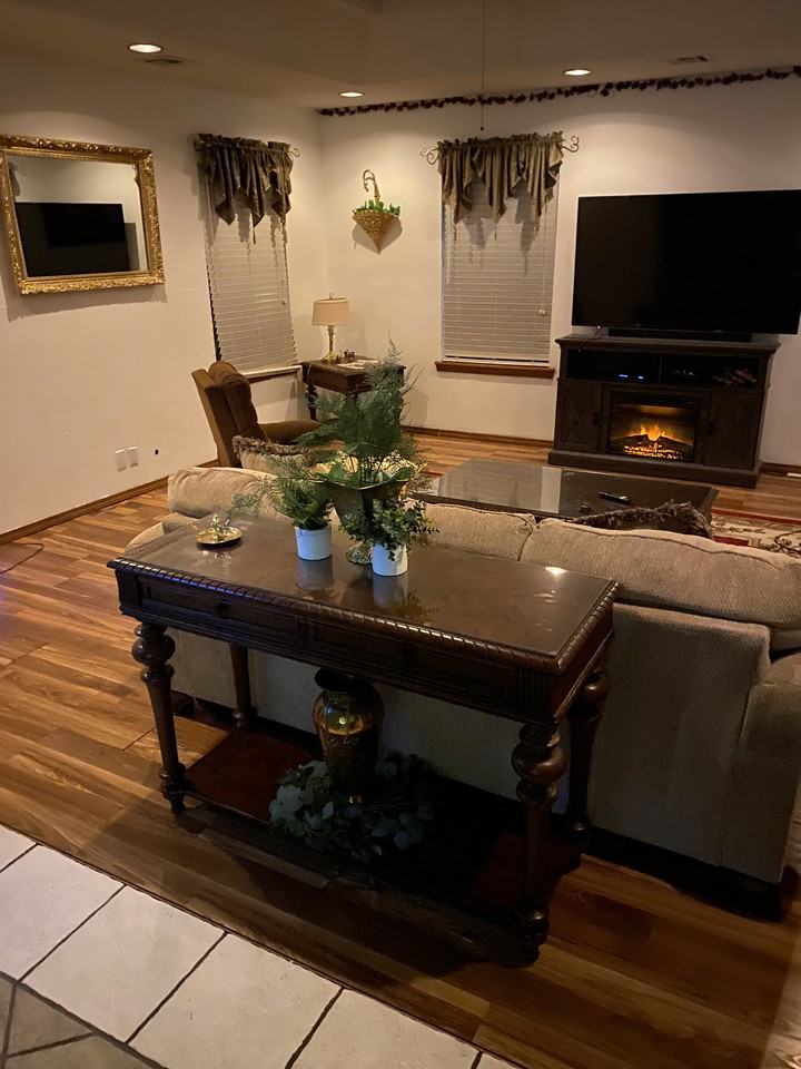 703 H St Nw #NA - Photo 3 of 26