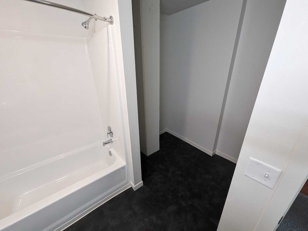 832 Commercial St #101 - Photo 6 of 16