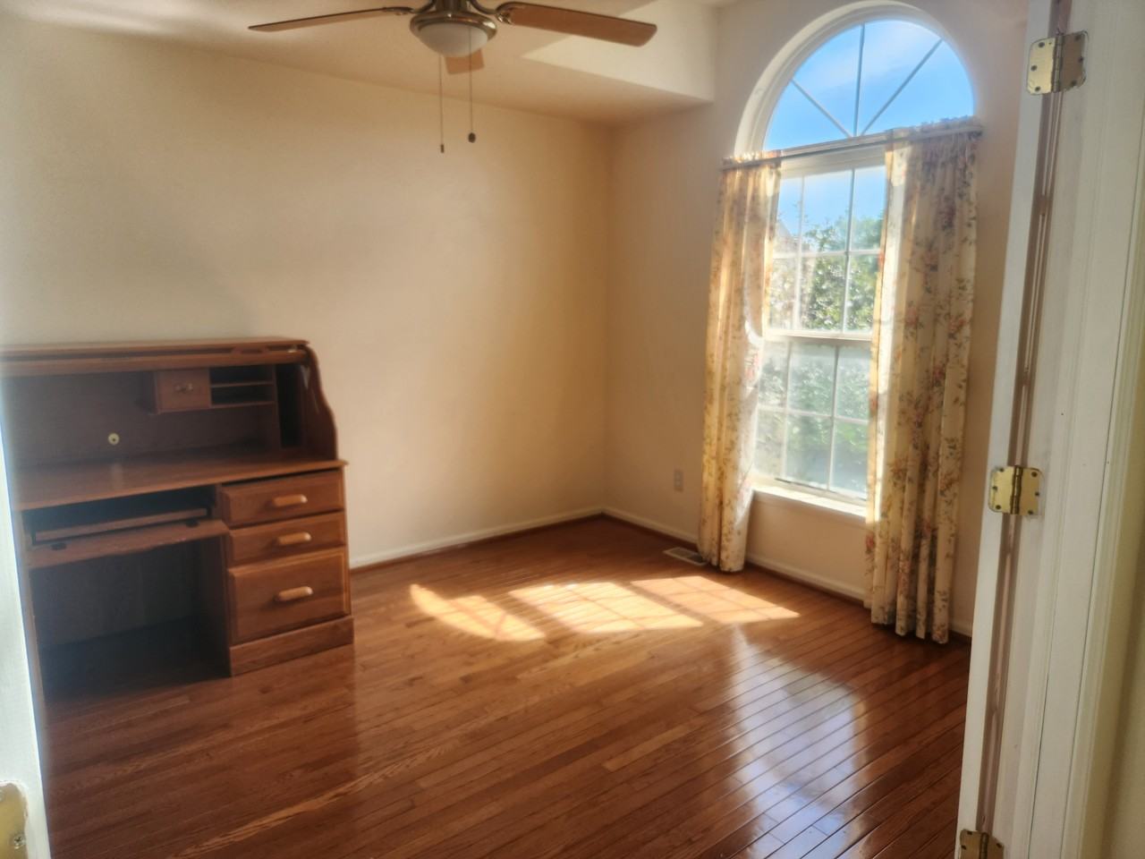 2852 Chaseway Court #NA - Photo 3 of 34