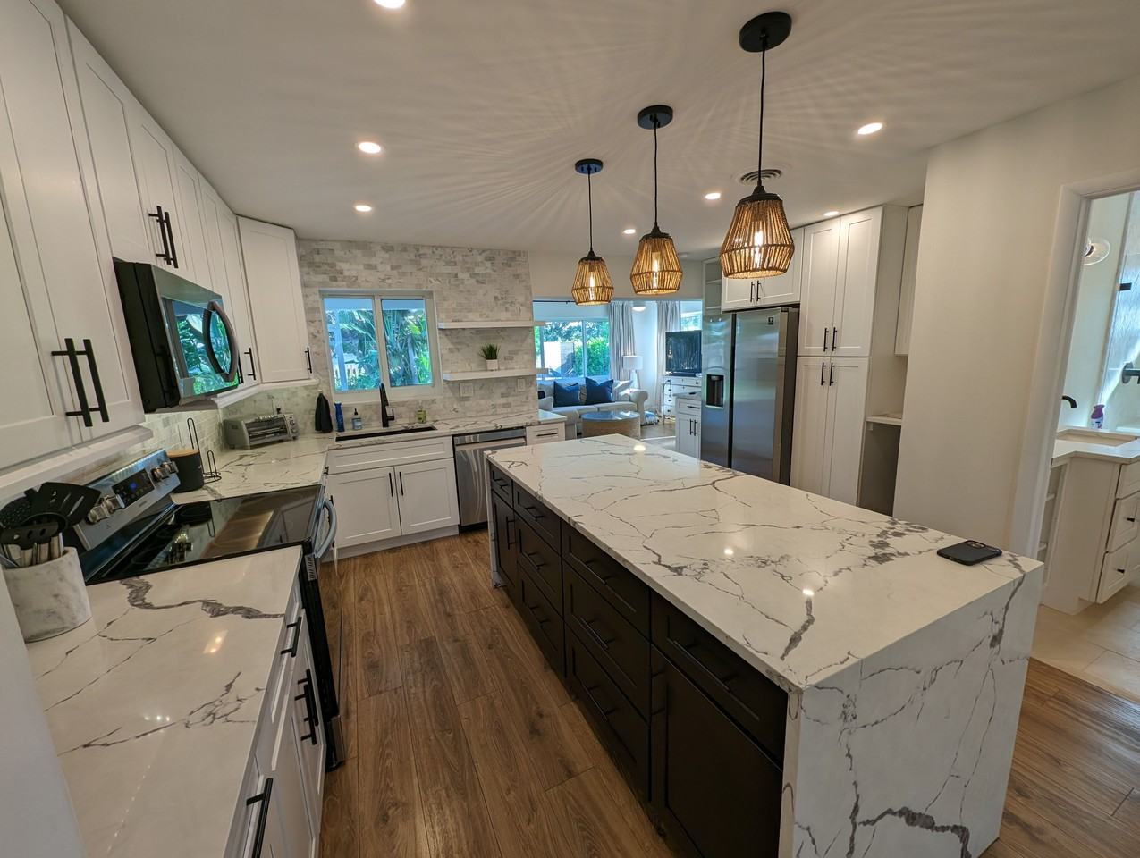 420 Sw 1st St #NA - Photo 2 of 40