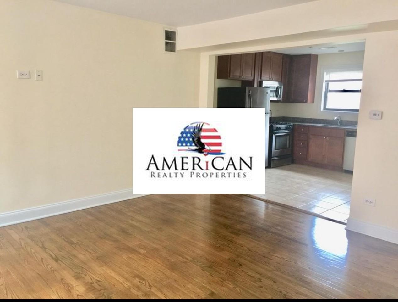 1348 West Chase Avenue - Photo 2 of 11