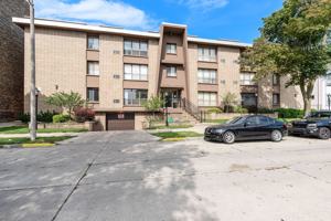 featured image of 825 N 22nd St