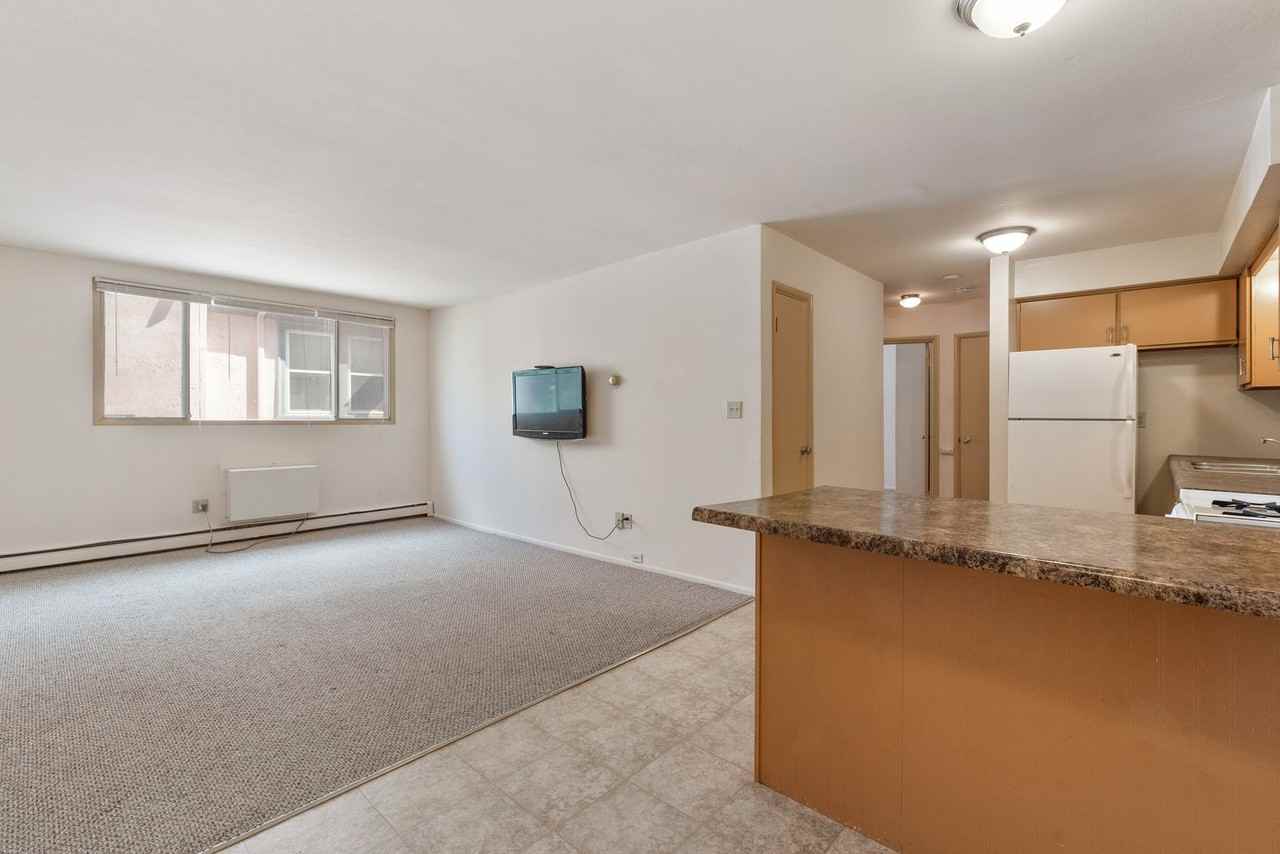 Hickory Gardens - Photo 6 of 7