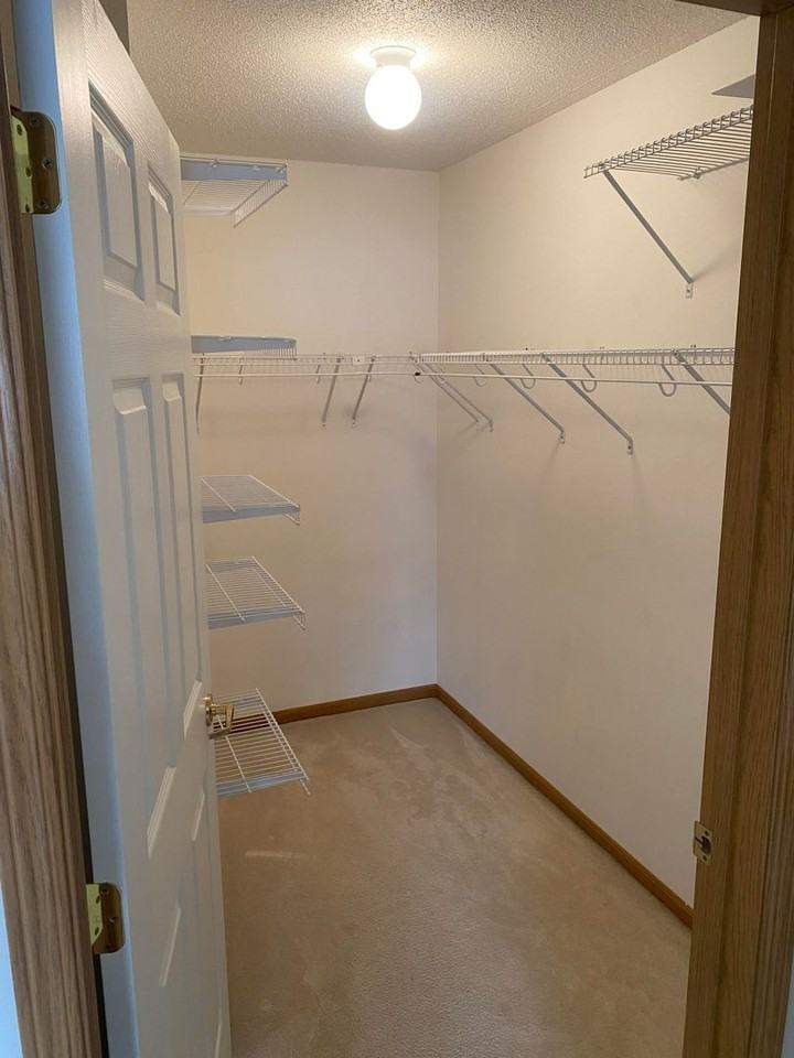 High Point Apartments - Photo 5 of 13