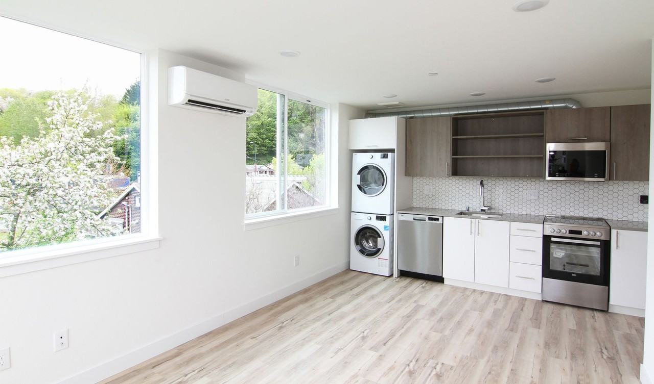 Taghus - Photo 2 of 32