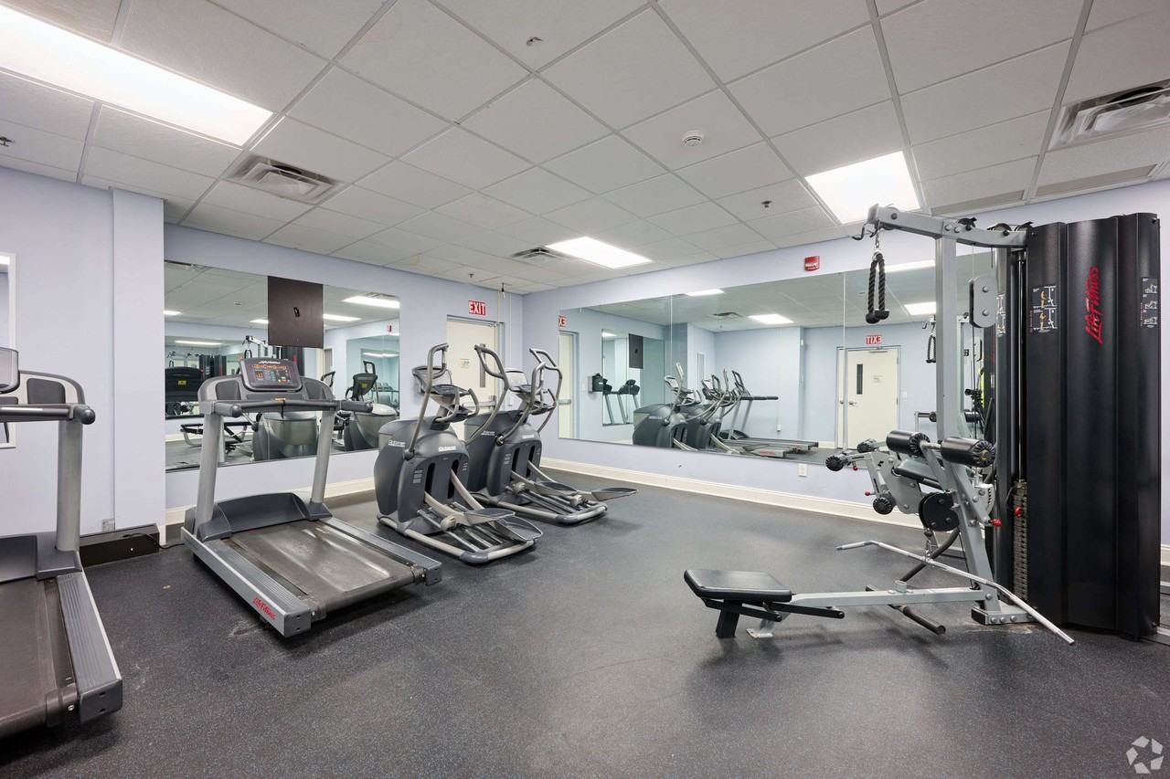 111 On East - Photo 5 of 16