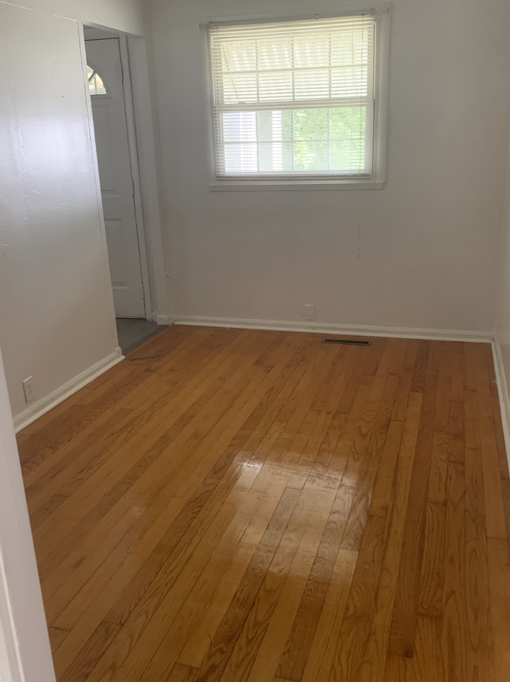 311 Ernst Ave #1 - Photo 7 of 9