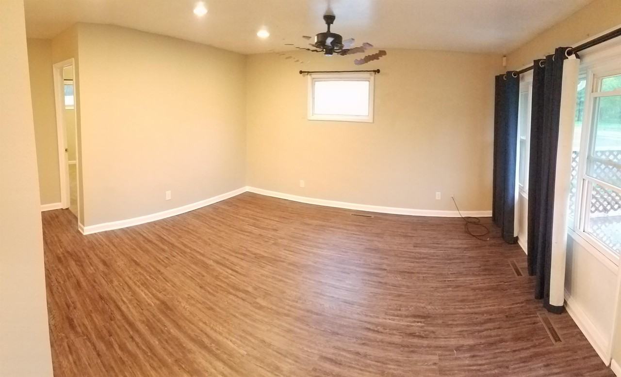 1540 Sw Shunga Dr - Photo 2 of 10