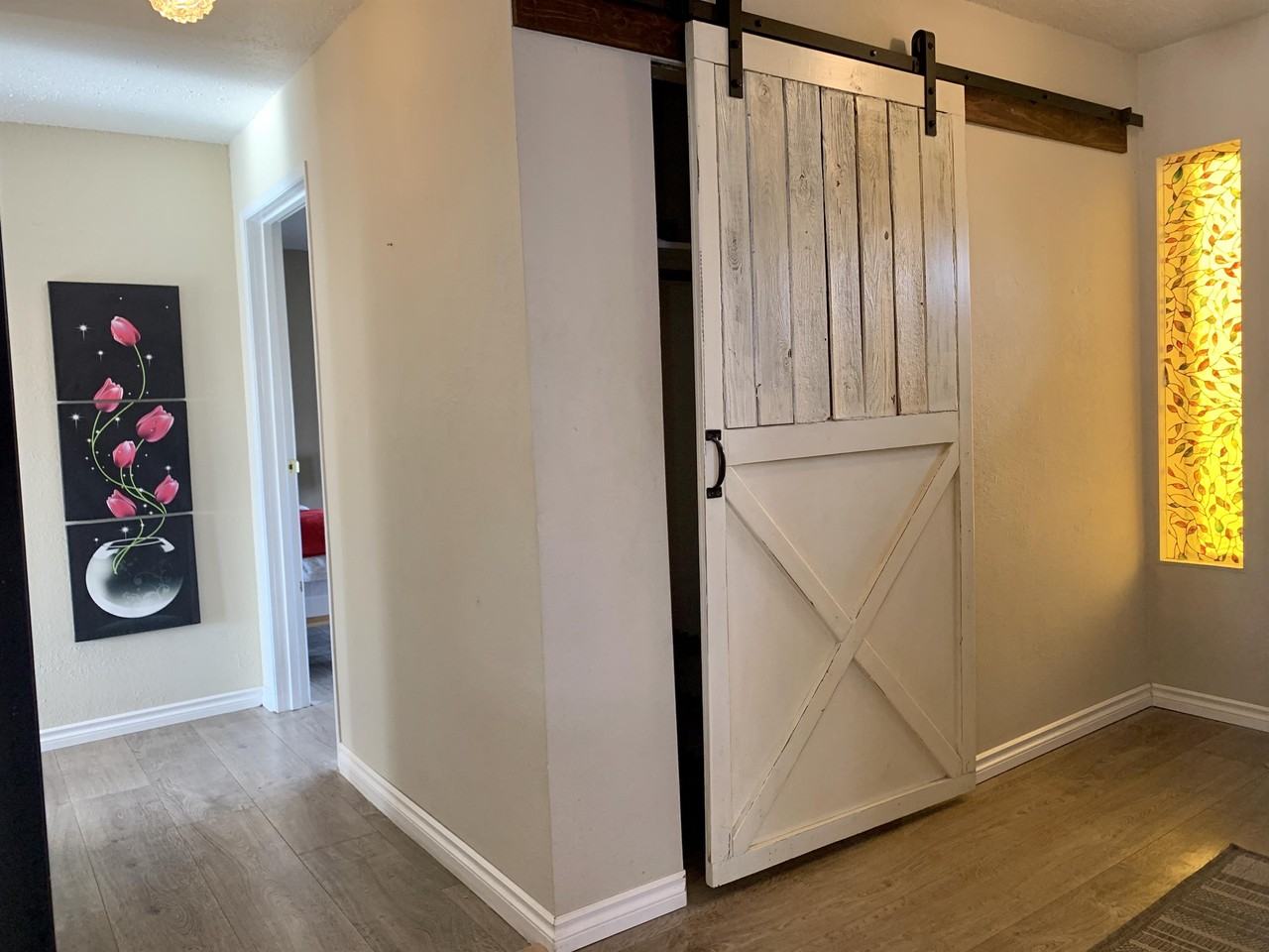 1329 108 Ave - Photo 6 of 11