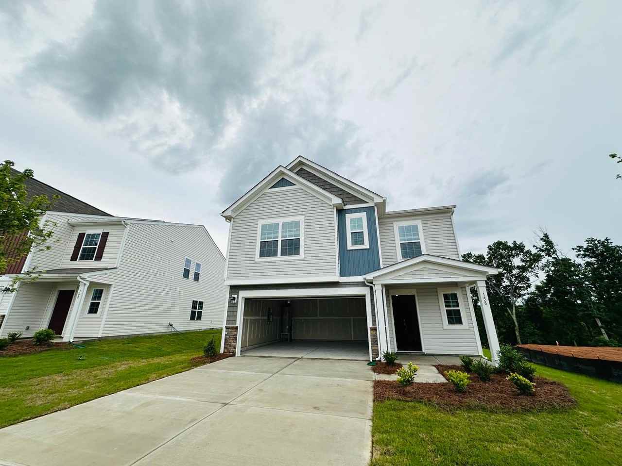 158 Brentwood Dr #1 - Photo 3 of 20