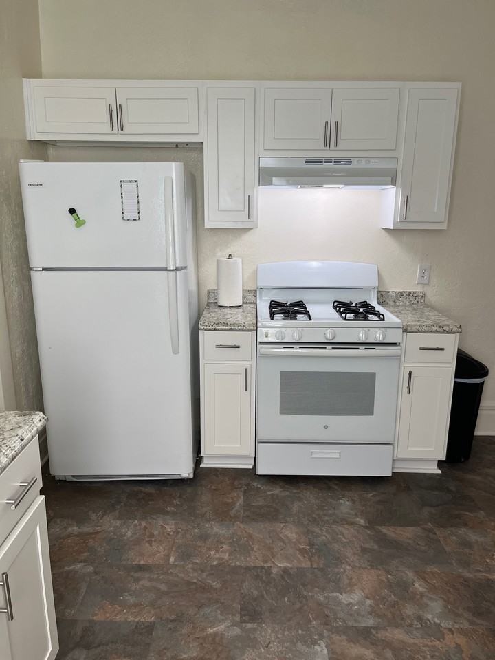 287 Wheeler St #1 - Photo 3 of 11