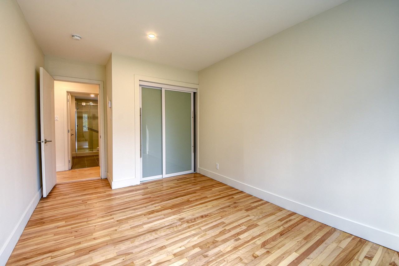 3134 Avenue Kent - Photo 2 of 14