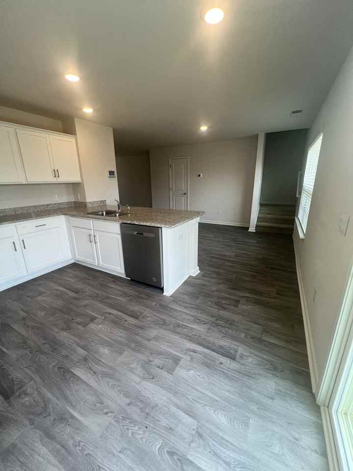 591 Tochi Ct #1 - Photo 3 of 12