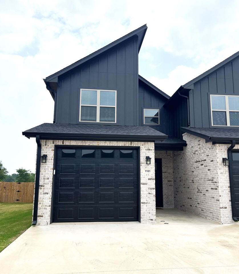 The Glen - Photo 3 of 50