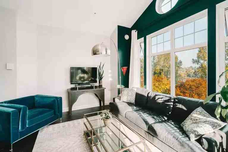 83 Star Cres #408 - Photo 3 of 17