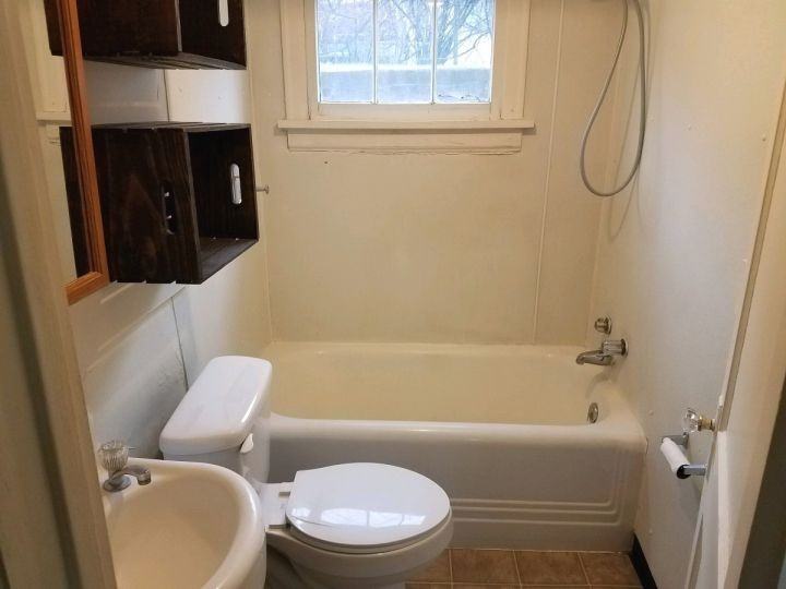 2315 1/2 3rd Ave N - Photo 3 of 3