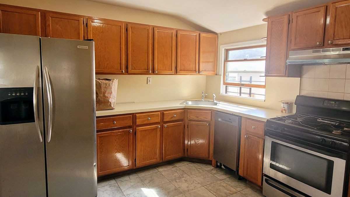25532 147th Rd - Photo 3 of 7