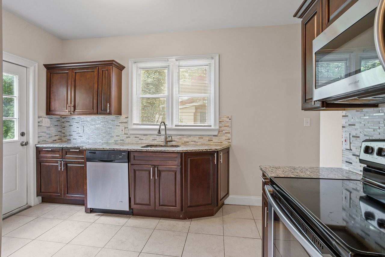134 High St - Photo 3 of 15