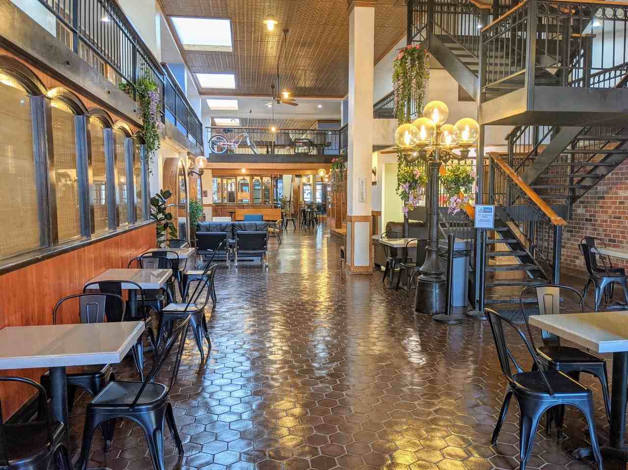 200 S Main St #I4 - Photo 5 of 20