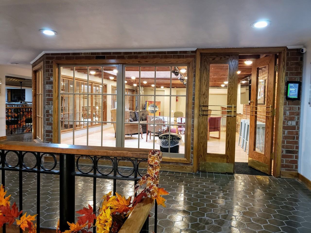 200 S Main St #I4 - Photo 2 of 20