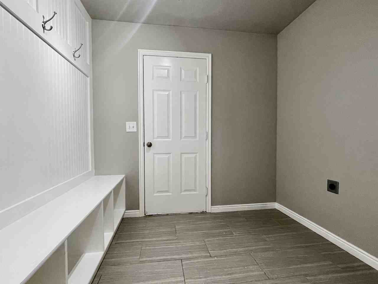 3566 N Easter Dr - Photo 5 of 26