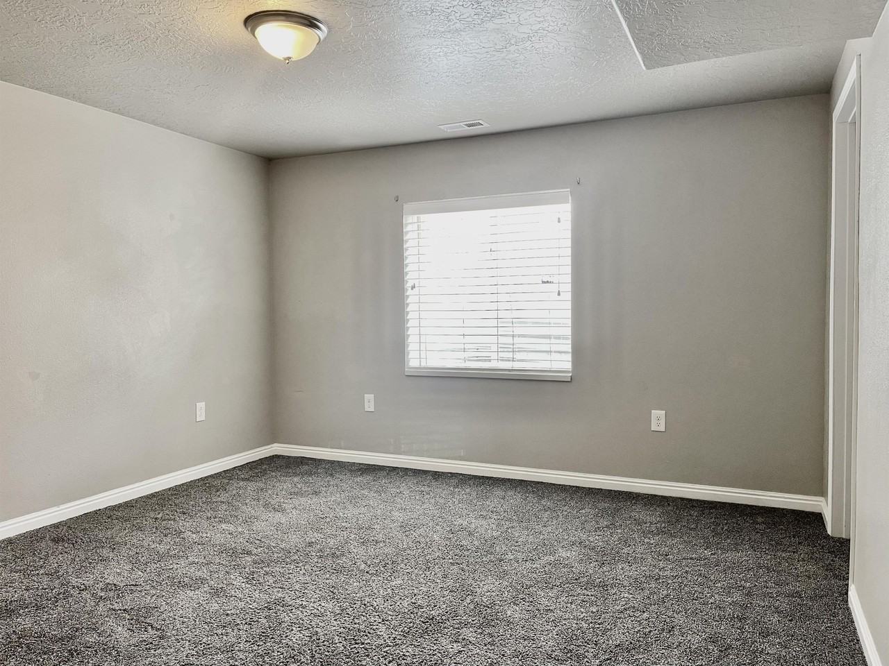 3566 N Easter Dr - Photo 6 of 26