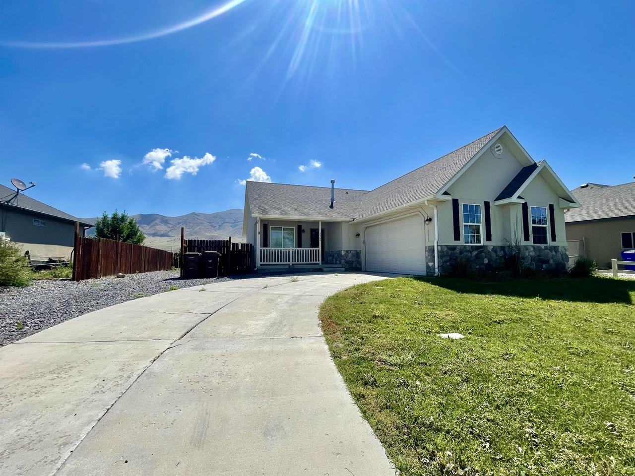 3566 N Easter Dr - Photo 6 of 26