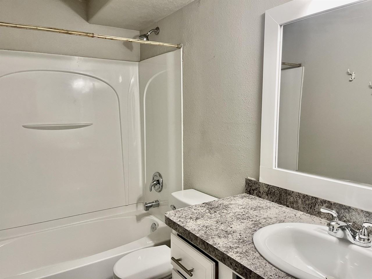 3566 N Easter Dr - Photo 5 of 26
