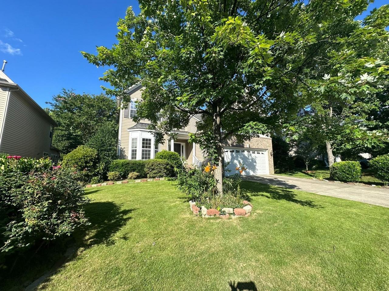 221 Mabley Pl #1 - Photo 4 of 50