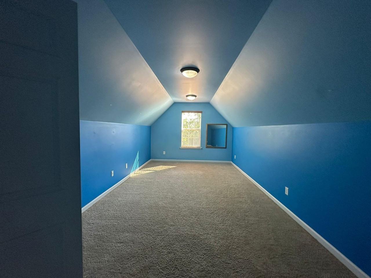 221 Mabley Pl #1 - Photo 5 of 50