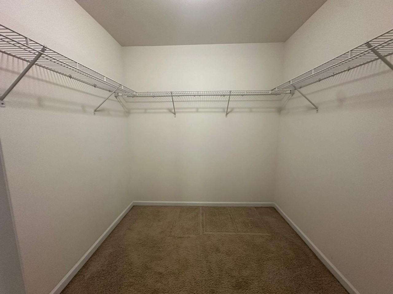 221 Mabley Pl #1 - Photo 7 of 50