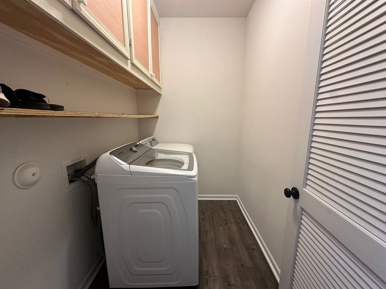 221 Mabley Pl #1 - Photo 4 of 50