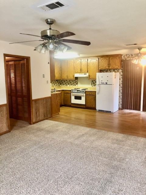 2024 Colonial Estates Rd - Photo 2 of 14