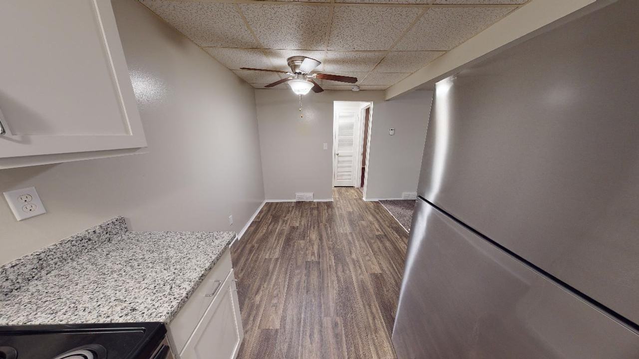 Hidden Pond Apartments - Photo 5 of 14