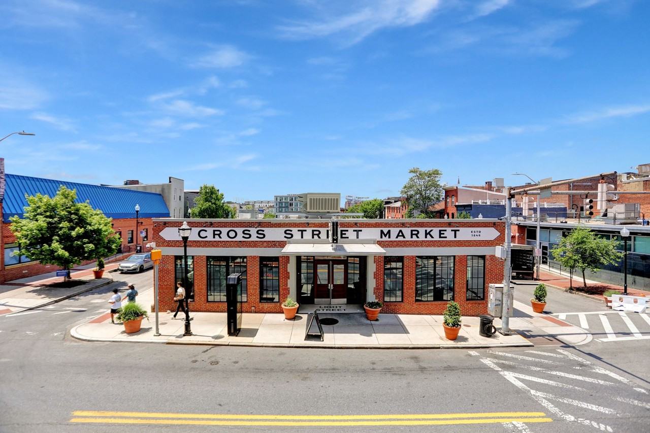 1103 Light St - Photo 5 of 14