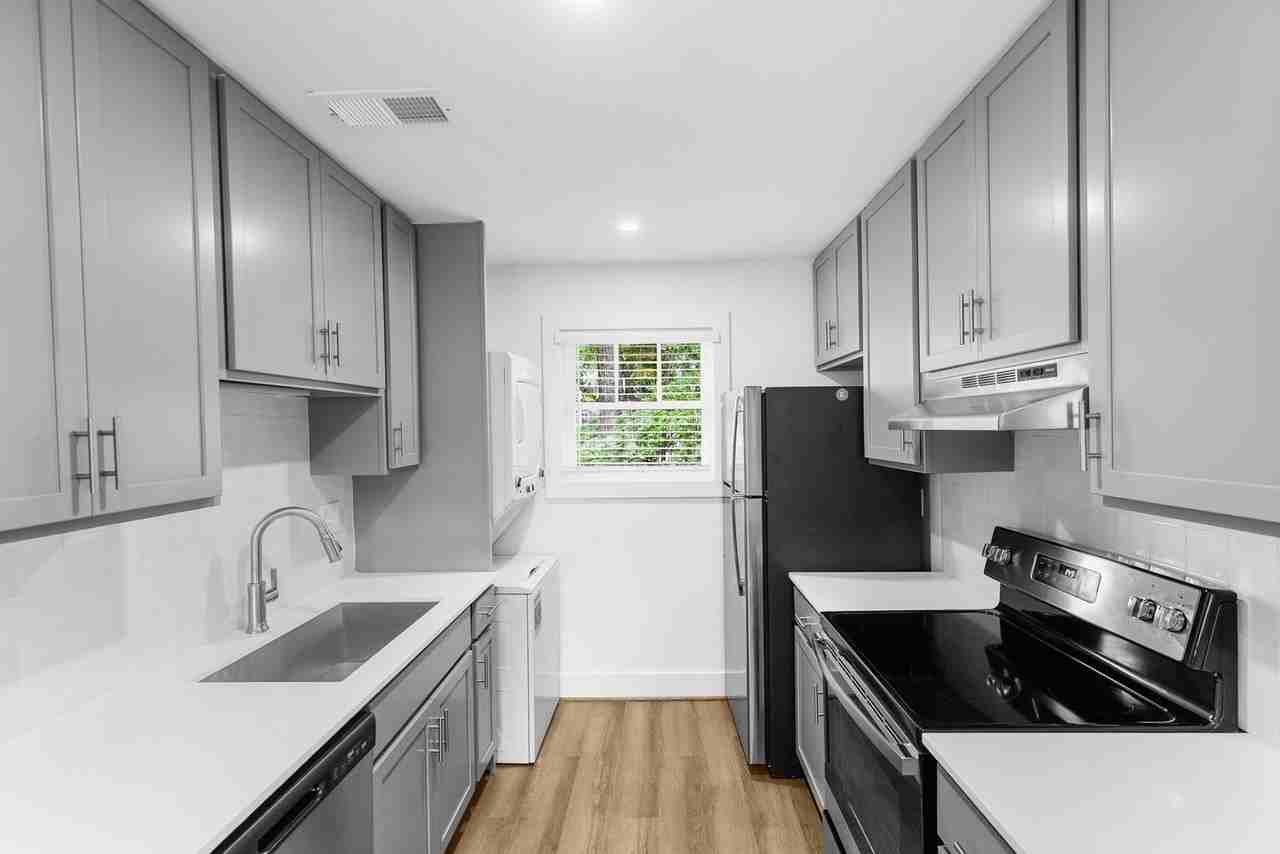 Patton Place - Photo 2 of 50