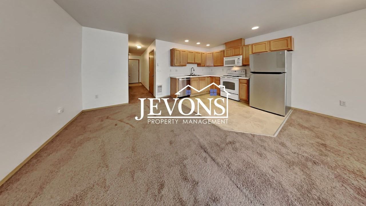 4538 S Warner St Tacoma, WA 98409 - Photo 4 of 40