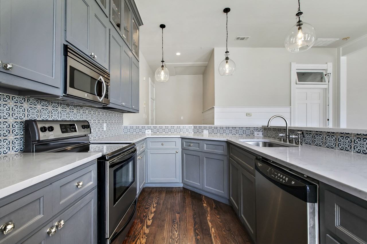 202 on The Square - Photo 7 of 50